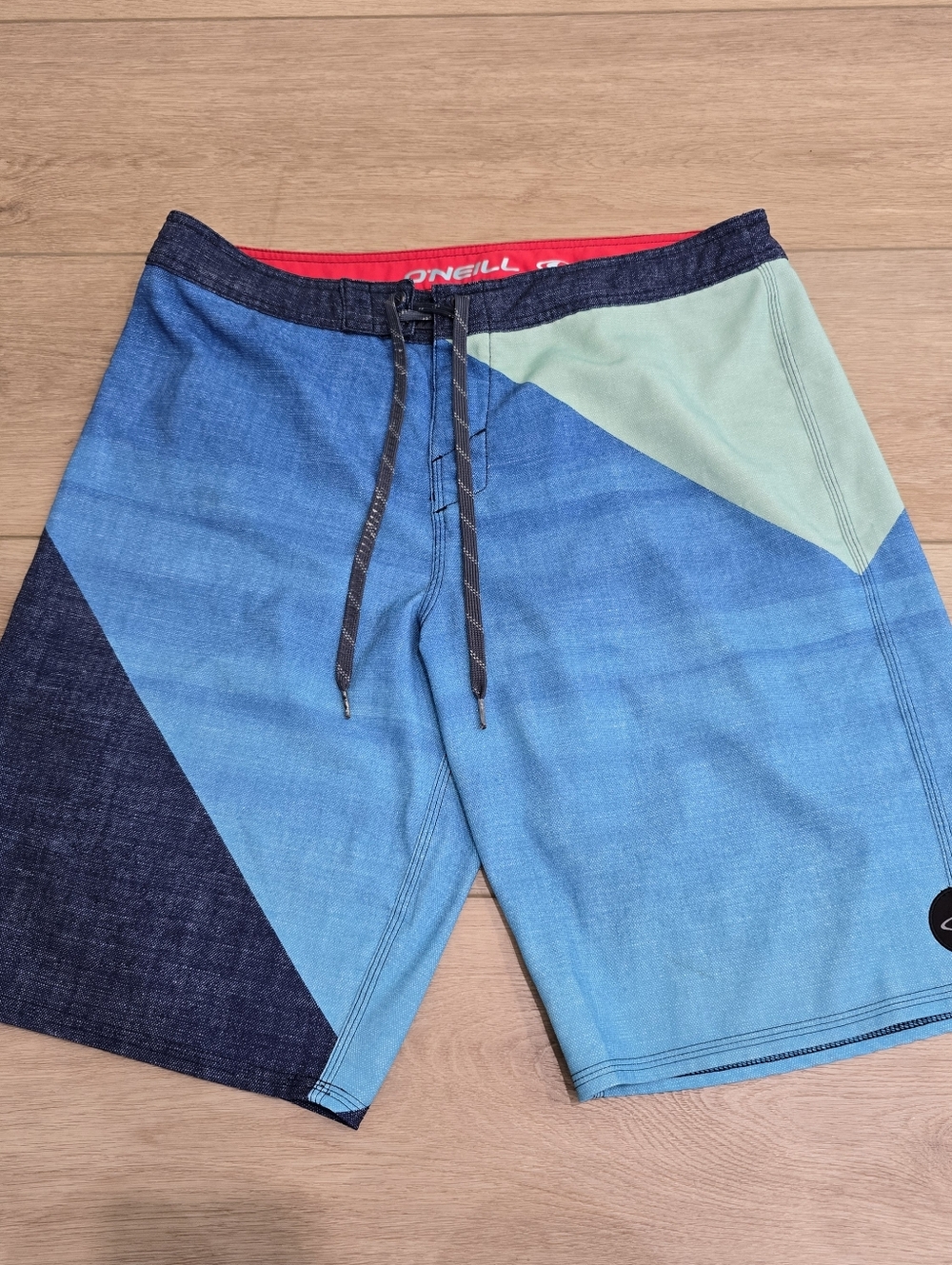 O'Neill Shorts Mens 33 Gray Turquoise Floral Boardshort Swim Beach #6438